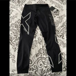 Women’s thermal mid rise compression leggings